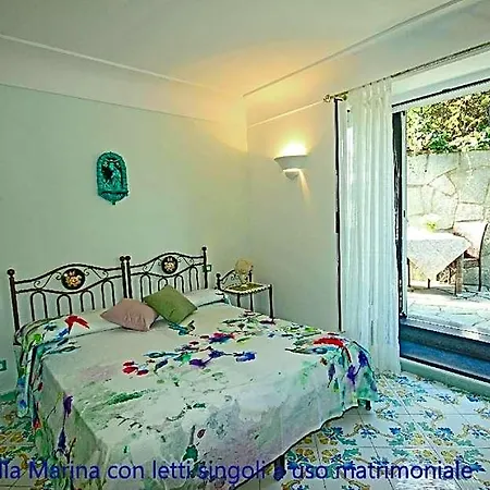 Bed & Breakfast Cavalluccio Marino 3*